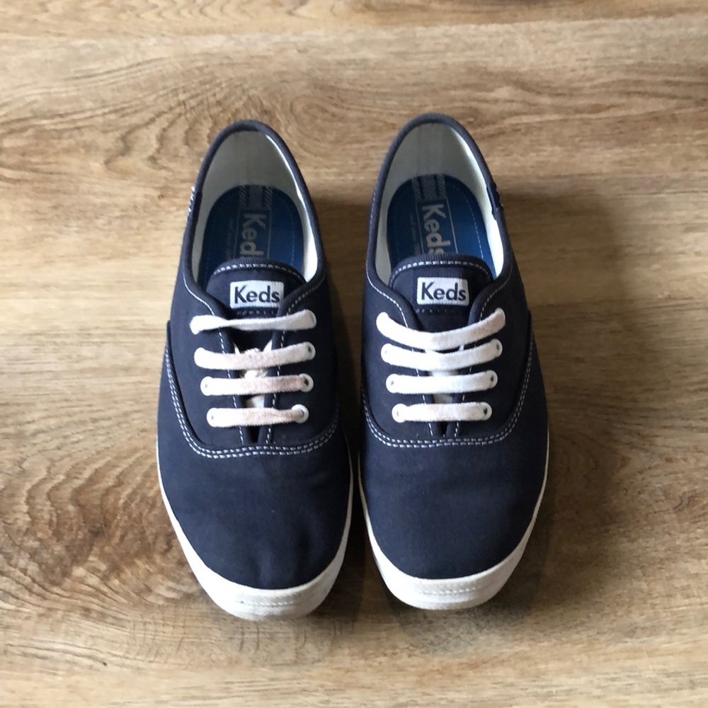 Women’s Ked’s